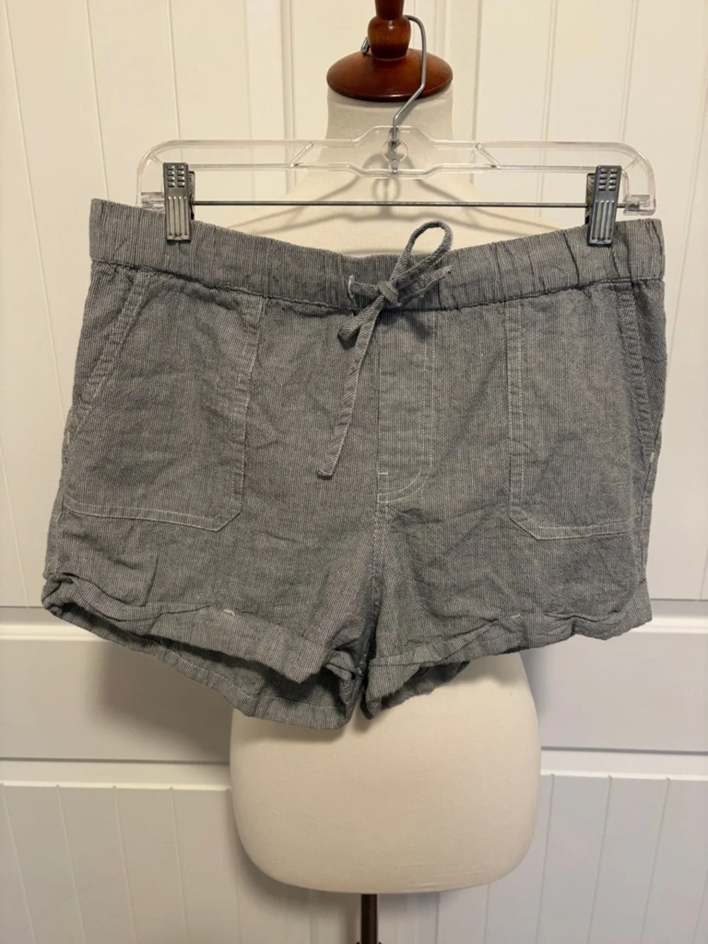 Volcom Women's High Waist Drawstring Shorts - Gray